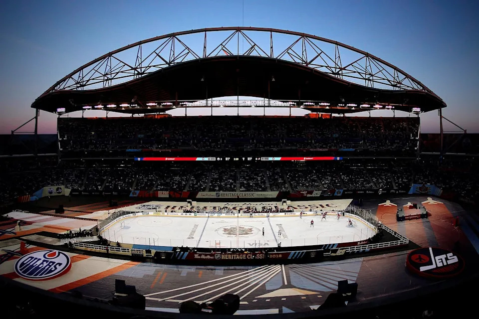 Edmonton Oilers and the Winnipeg Jets play the NHL Heritage Classic at Investors Group Field in Winnipeg on Sunday, October 23, 2016. THE CANADIAN PRESS/John Woods