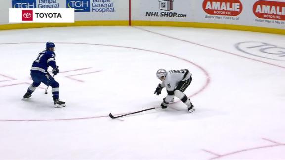 Kempe scores twice in 2nd period as Kings beat Lightning 2-1 to snap 4-game skid