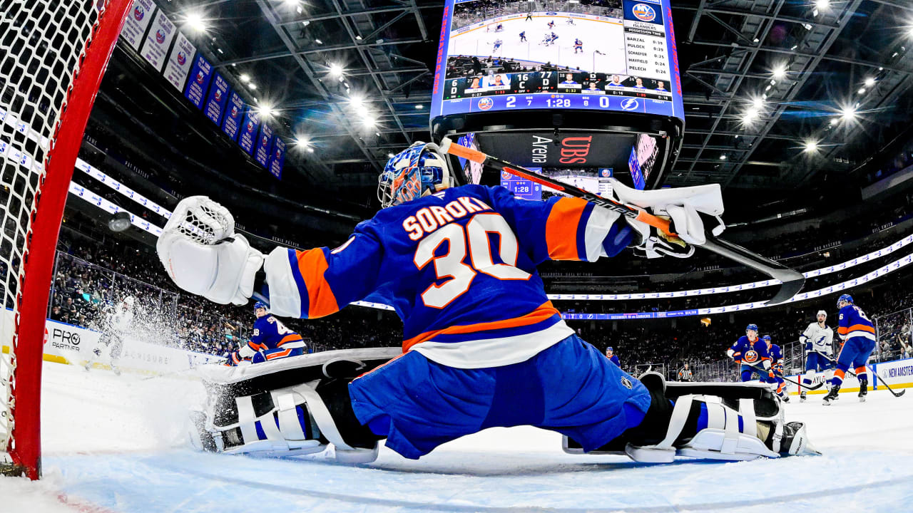 Sorokin, Islanders recover, defeat Lightning in shootout for 3rd straight win
