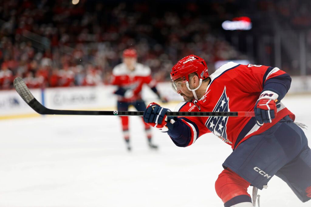 Alex Ovechkin Has Mark Messier, Jaromir Jagr In His Sights as Capitals Icon Climbs Another All-Time NHL List