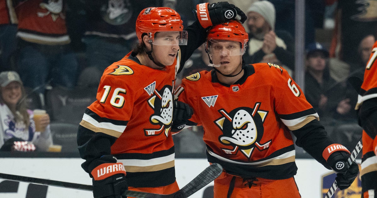 Pavel Mintyukov scores with 3:29 left to lift Ducks past Blue Jackets, 4-3