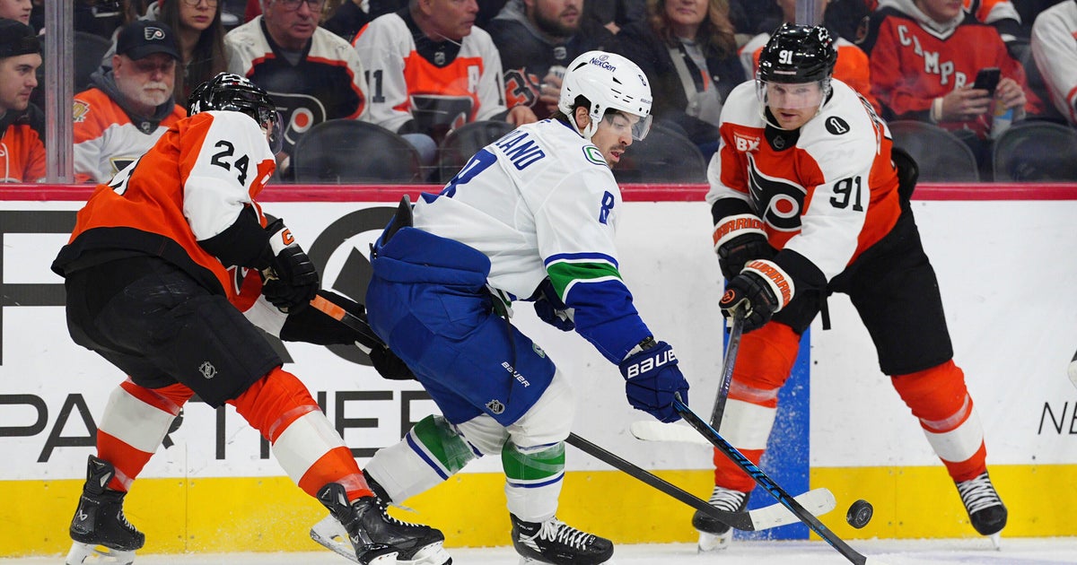 Grebenkin, Grundstrom lead Philadelphia Flyers to win over Canucks