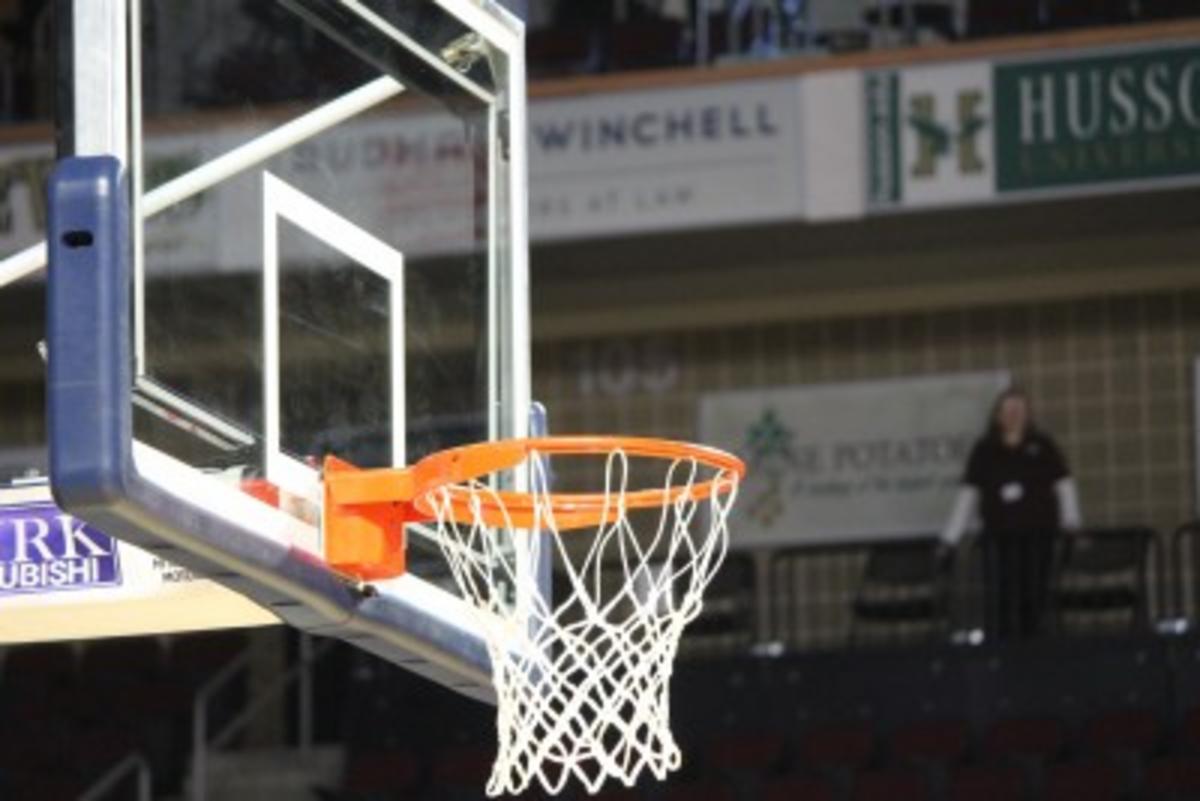 Maine High School Basketball And Hockey Scores From December 10