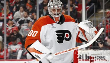 Grubauer, Kraken Down Flyers to Open Trip
