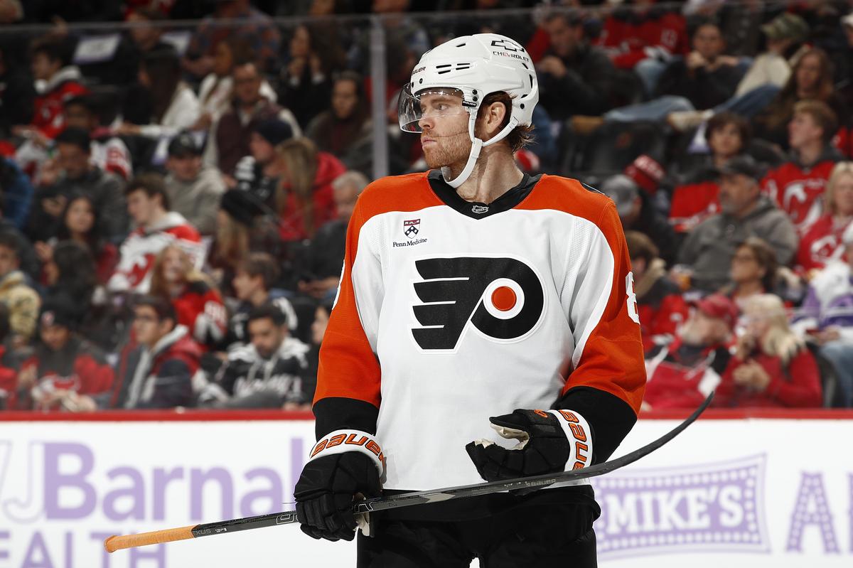 Flyers Falter Late in 2nd, Fall to Sabres