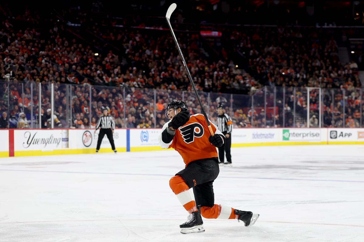 Flyers Lose Game to Penguins, Foerster to Injury