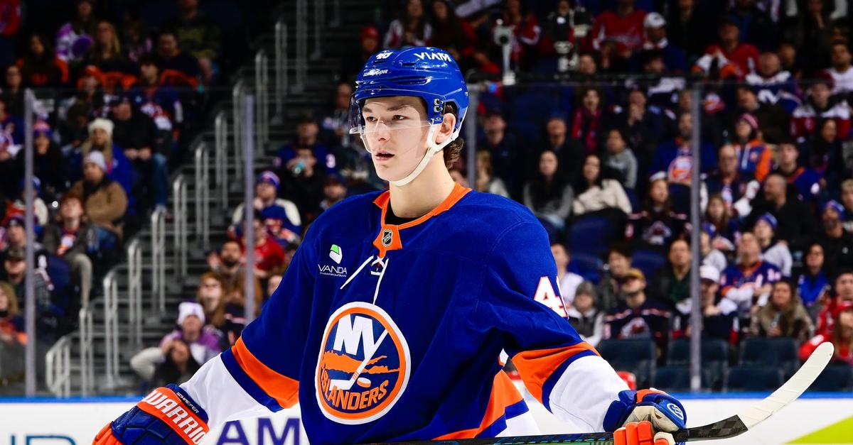 Matthew Schaefer signs on as Hockey Fights Cancer Champion | The Home Of The Players