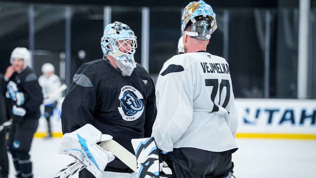 Mammoth Goalies Pay it Forward and Donate Hockey Equipment to Czechia’s Youth Players