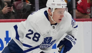 Blue-collar hockey replaces star power in Maple Leaf wins