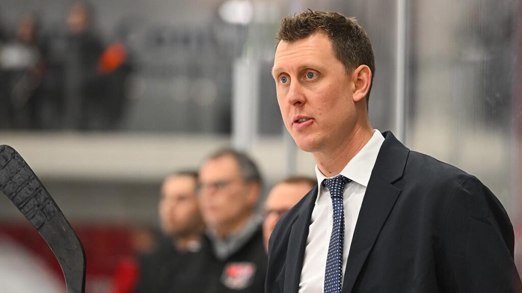 Campbell takes reins, steers Sens to four-point weekend | TheAHL.com