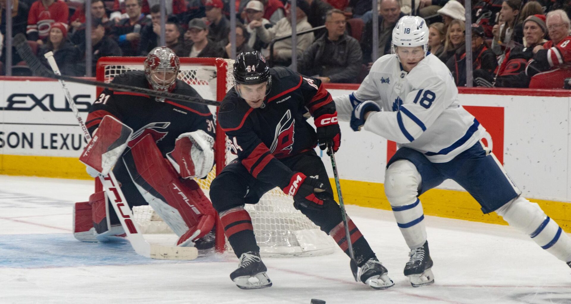Hurricanes fall 5-1 as Andersen drops sixth-straight start – Technician