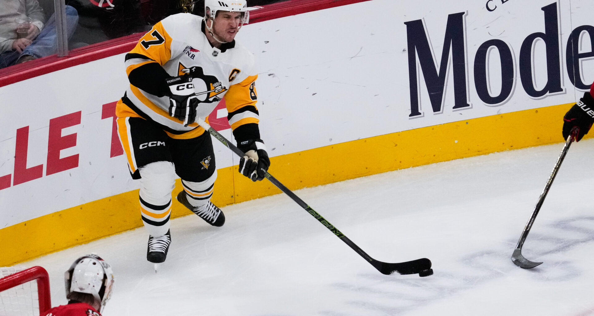 Brazeau has hat trick, Rust scores twice as Penguins rout Blackhawks 7-3