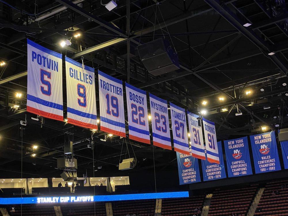 Nassau Coliseum Legacy Endures for Islanders Legends Tonelli and Potvin