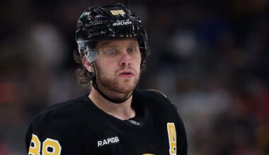 NHL Status Report: Pastrnak to miss 3rd straight game for Bruins on Tuesday