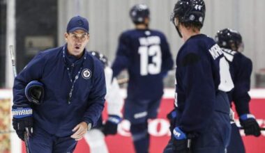 ANALYSIS: Embarrassing efforts could lead to Jets missing playoffs - Winnipeg