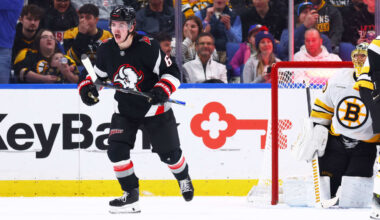 Sabres stay hot, top Bruins for 8th straight win