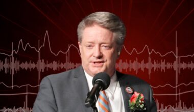 Flyers Broadcaster Makes Oral Sex Joke On Hot Mic, Suspended Two Games