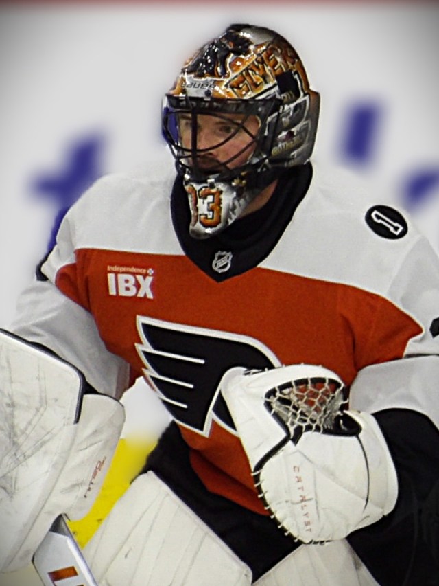 Flyers goaltender Samuel Ersson