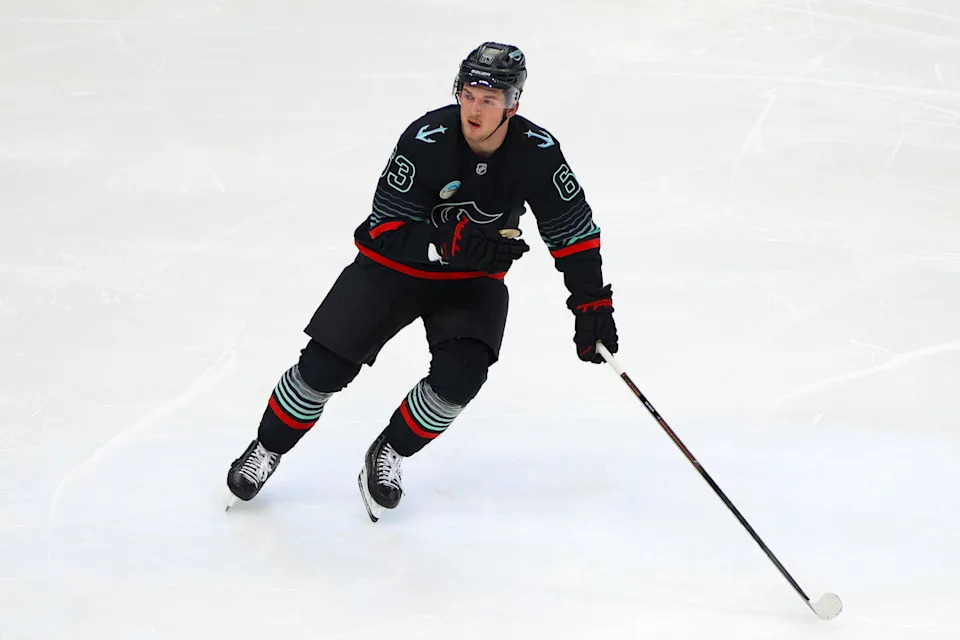 December 30, 2025: Jacob Melanson notched his first NHL point photo by Candace Kludt | The Hockey News