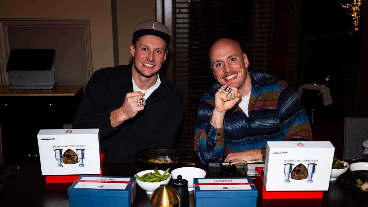 Schmidt, Vaněček Receive Stanley Cup Rings