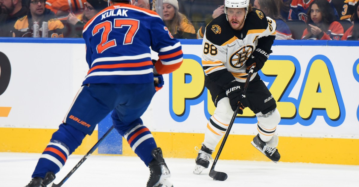 Public Skate: Bruins vs. Oilers