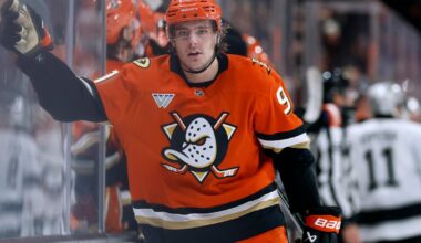 Carlsson scores late in regulation, Ducks rally for 5-4 shootout win over Kings