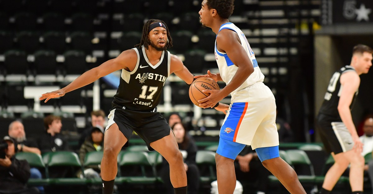 Open Thread: Spurs sign Stanley Umude to a two-way contract