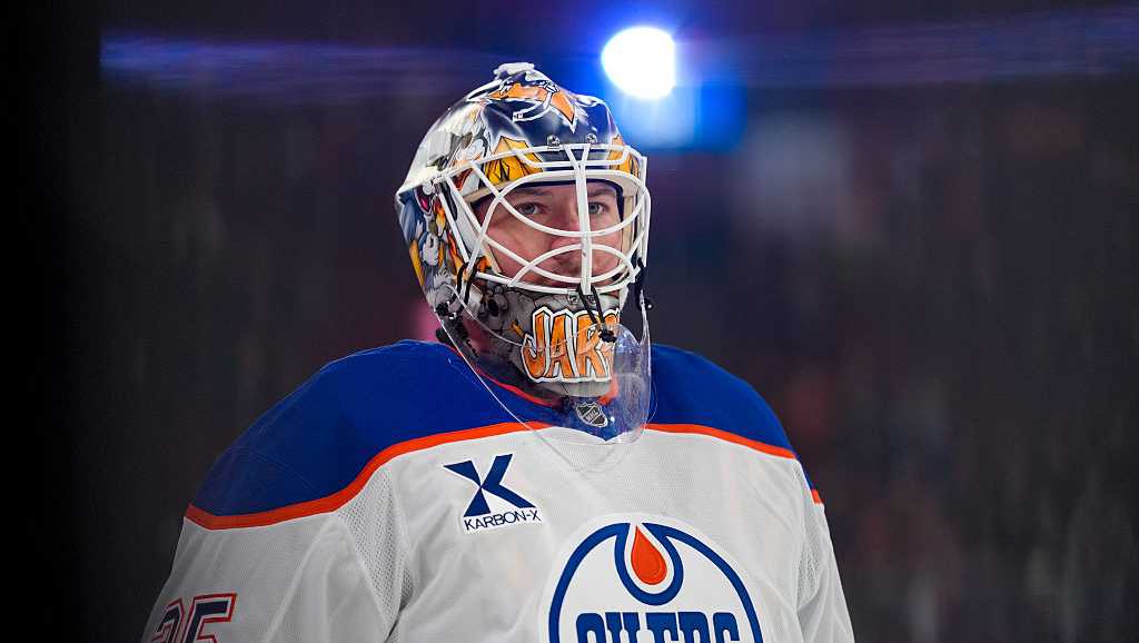 Tristan Jarry and Stuart Skinner, traded just 5 days ago, face off against former teams