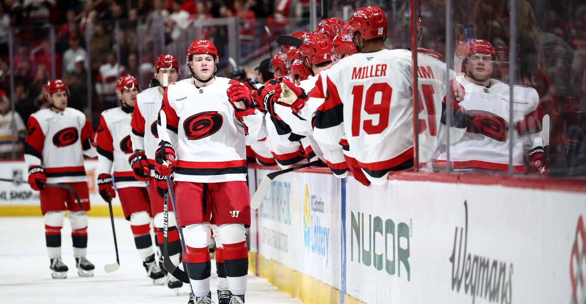 Hurricanes blow another lead to Panthers, fall 5-2