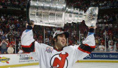 Gomez’s skill, swagger leads to U.S. Hockey Hall of Fame induction