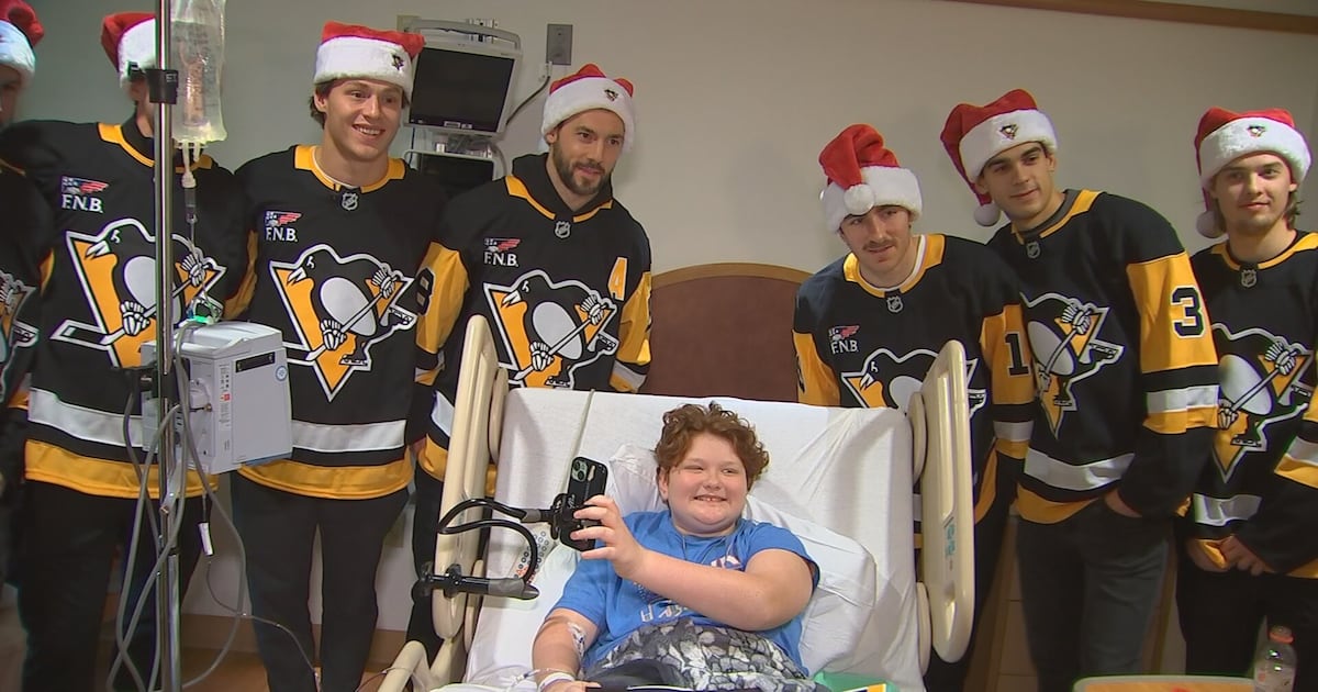 Pittsburgh Penguins visit UPMC Children’s Hospital to visit patients, deliver presents