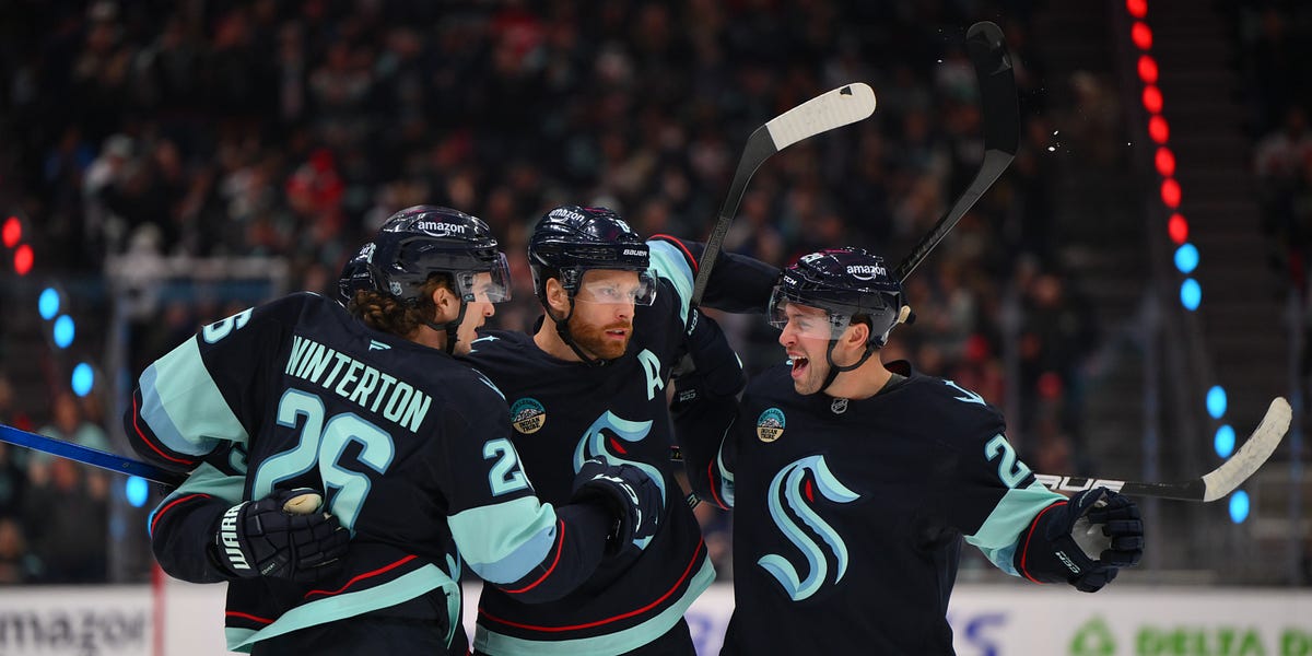 Kraken Fall to Red Wings & Vince Dunn Records 300th NHL Point