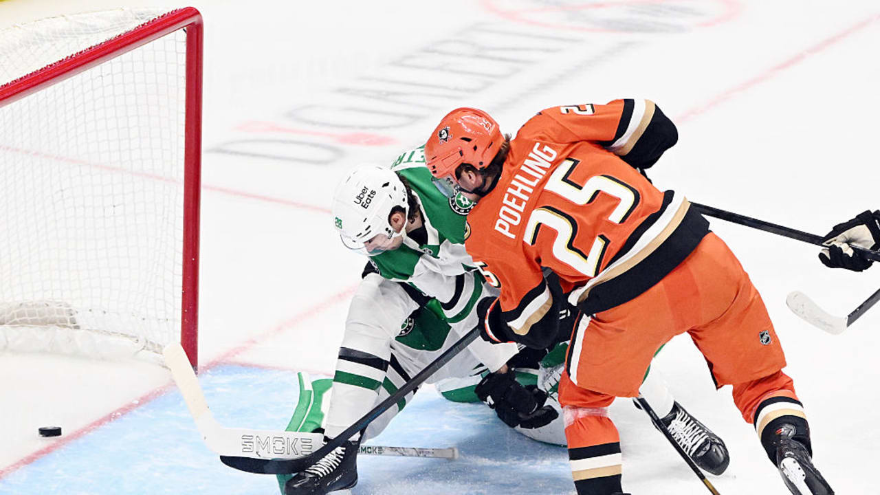 Poehling Punches One In | Anaheim Ducks