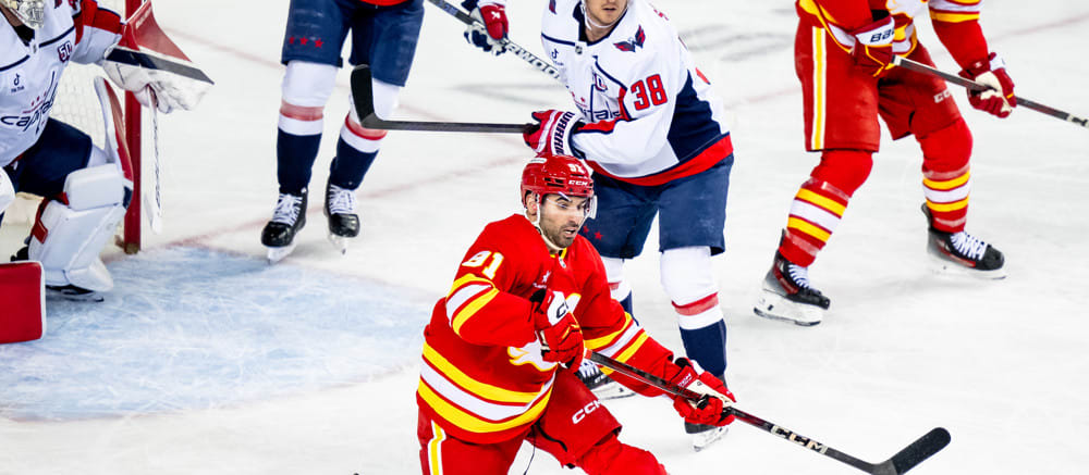 NHL DFS: DraftKings Plays and Strategy for Wednesday, December 10