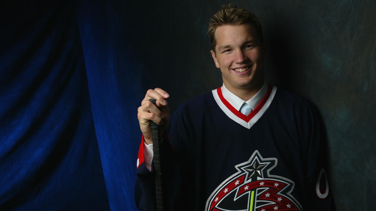 Blue Jackets Select Rick Nash with the Number 1 Pick in the 2002 NHL Draft! 🤩 | Top 25 Moments