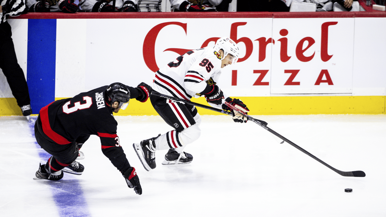 Mikheyev Equalizes Against Senators | Chicago Blackhawks
