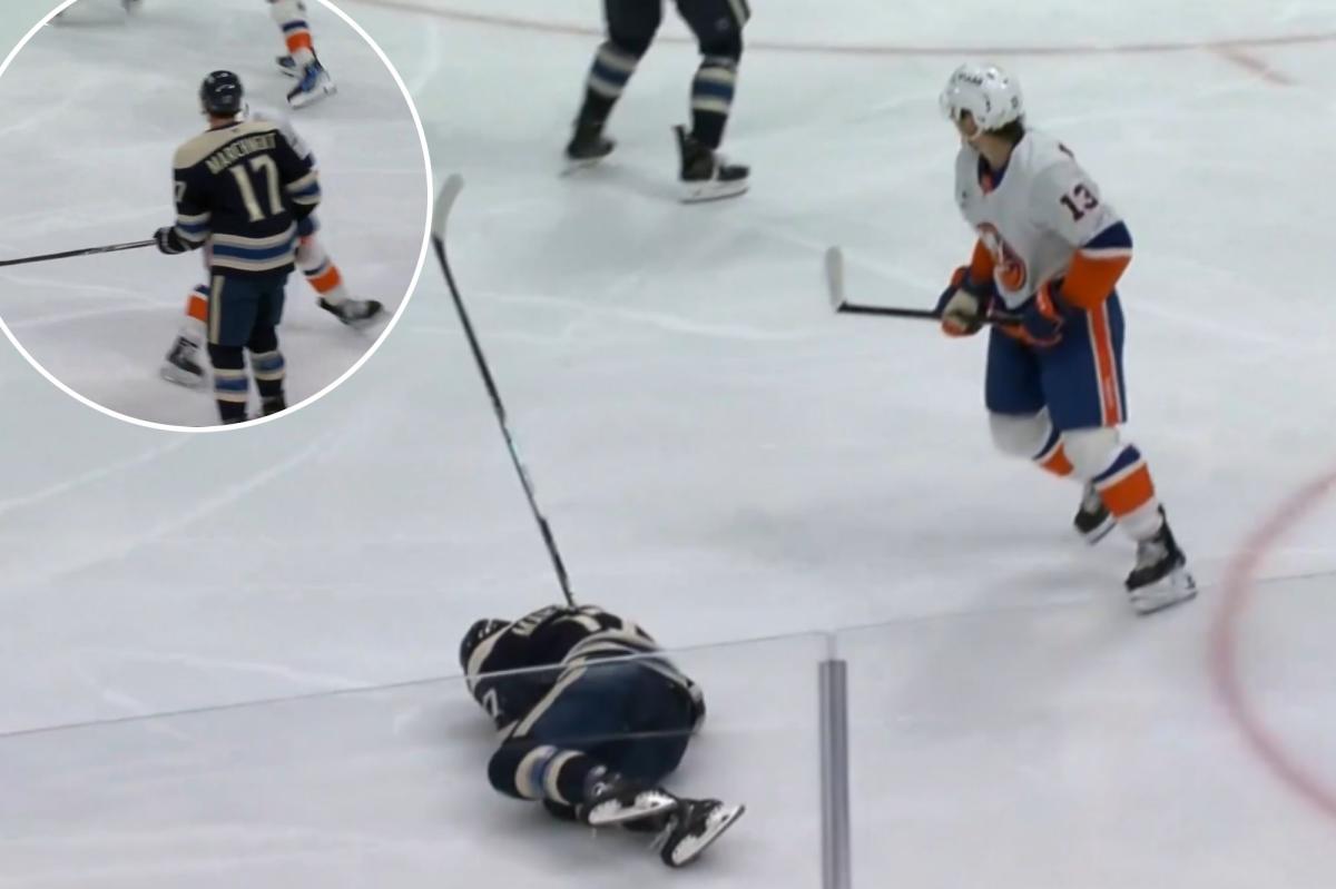 Islanders' Mat Barzal ejected after swinging stick at Blue Jackets in wild scene