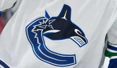 NHL Trade Rumors: Tampa Bay Lightning Could Duke It Out with Flyers, Bruins For In-Demand Canucks Scorer