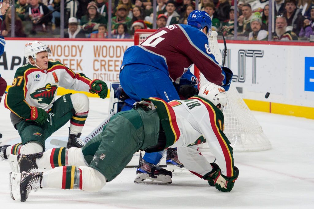 NHL Trade Rumors: Minnesota Wild, Colorado Avalanche Linked With $18,000,000 Center