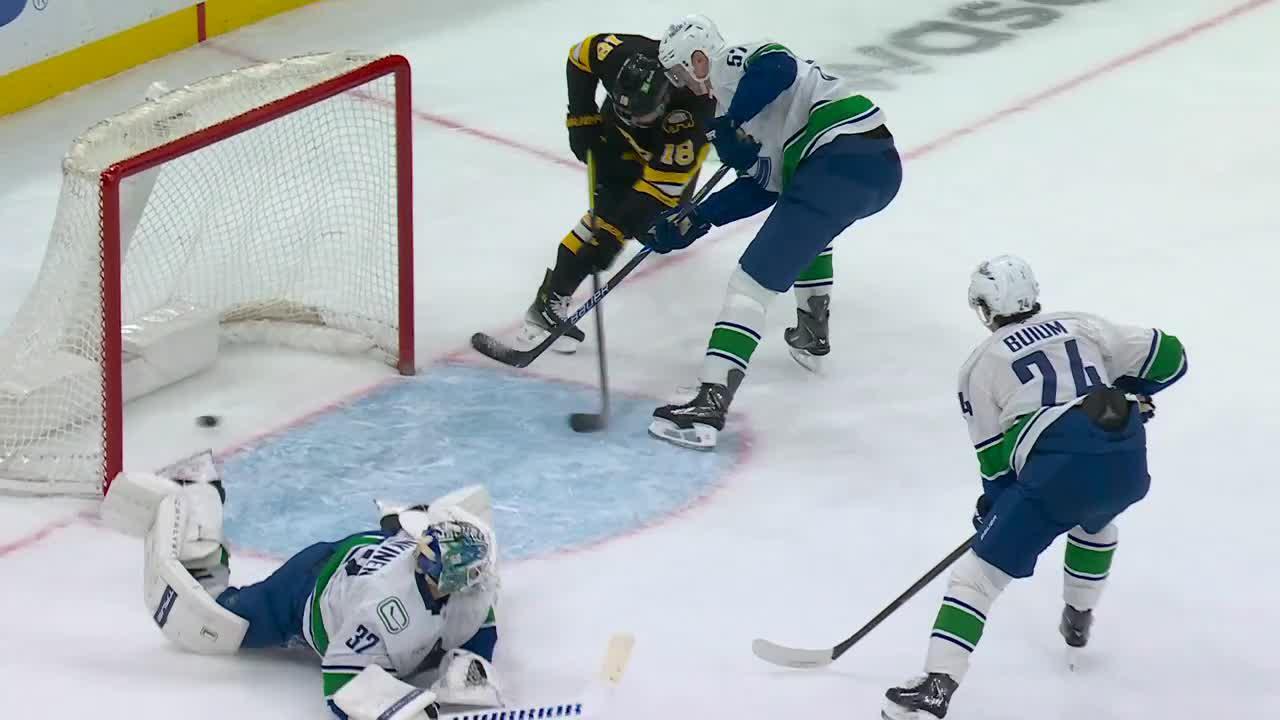 Zacha Ties the Game | Boston Bruins