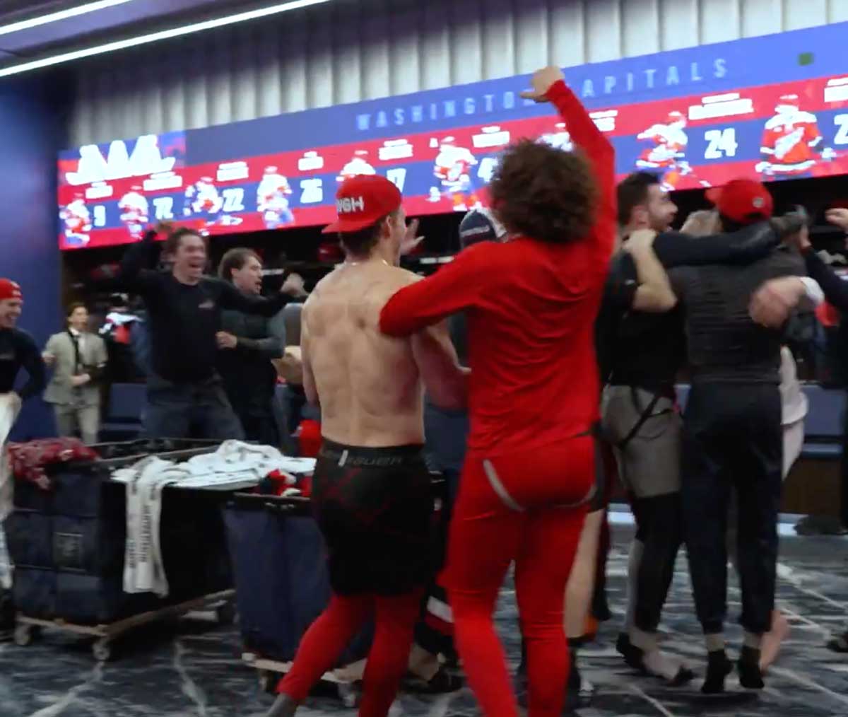 Ryan Leonard arm in sling