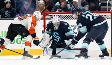 Seattle Kraken Philipp Grubauer Philadelphia Flyers...
