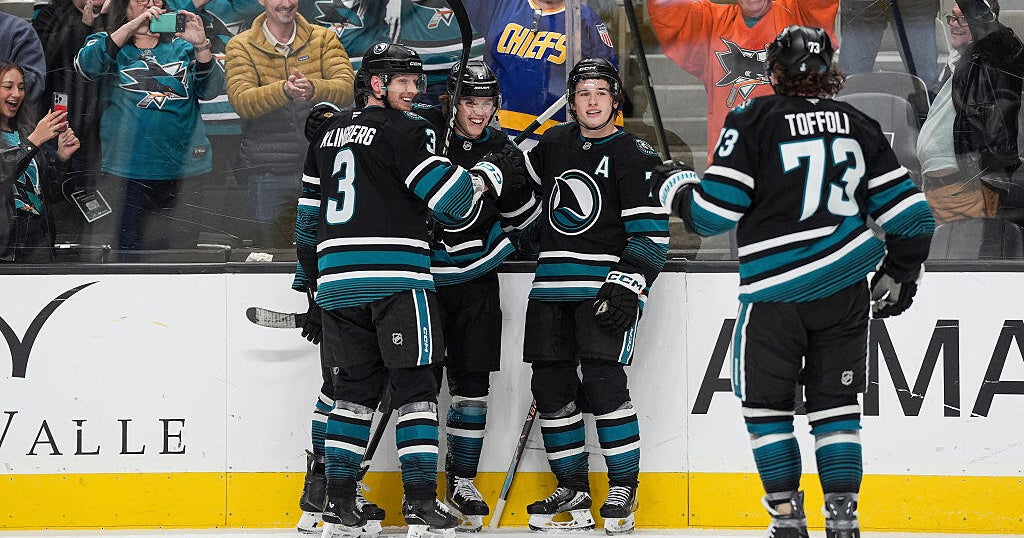 Big nights for Toffoli, Smith and Celebrini send Sharks to win over Mammoth