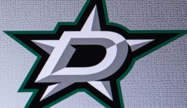 Dallas Stars' forward Tyler Seguin expected to miss season with torn ACL | KMMO