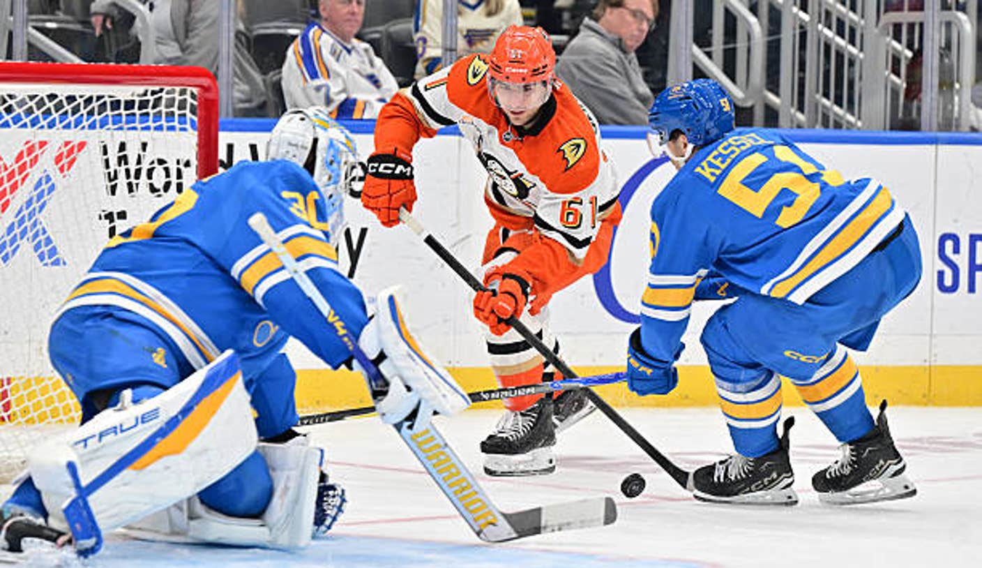 Blues vs. Bruins Prediction, Odds, Picks - Dec. 4