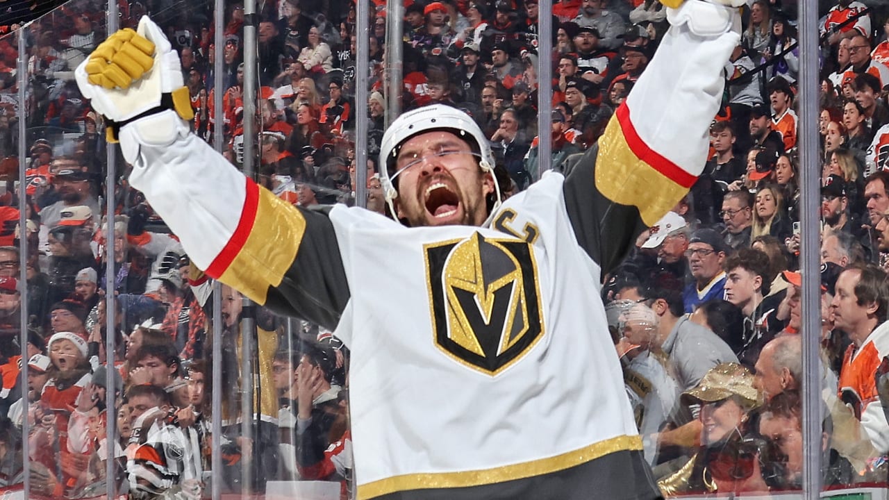 Stone's 2nd goal lifts Golden Knights past Flyers in OT