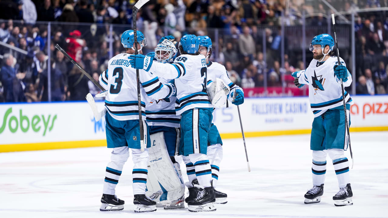 Wennberg scores in OT, Sharks rally past Maple Leafs