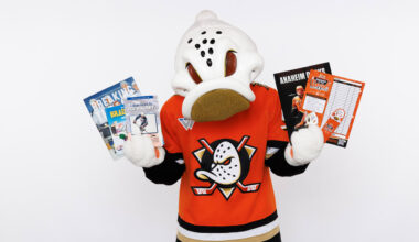Ducks Launch Wild Wing’s Winter Reading Challenge in Partnership with Orange County Public Libraries 