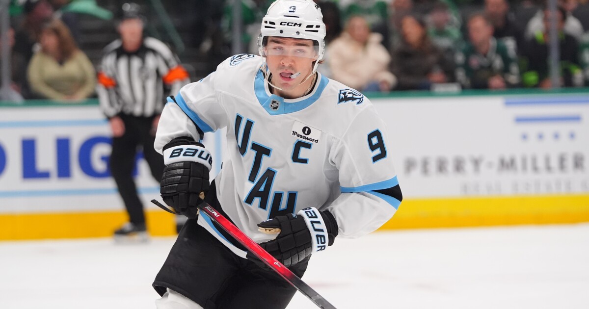 Clayton Keller speaks about the loss of his father