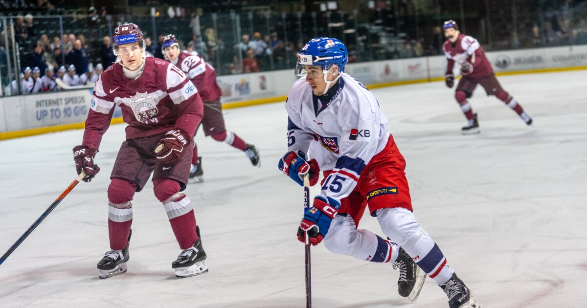 Int'l hockey talent takes center rink at Bemidji's Sanford Center